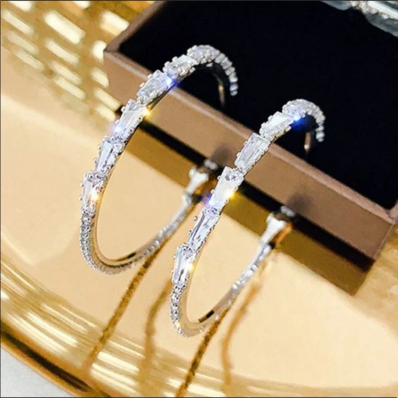 NEW 925 WHITE SAPPHIRE SILVER HOOP EARRINGS - Picture 4 of 5